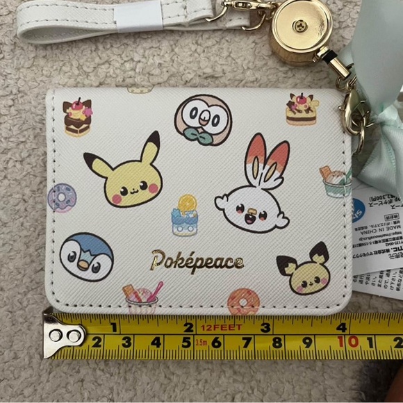 BNWT Japan Pokémon Pikachu Pichu Scorbunny Piplup wristlet Card wallet w reel - Picture 8 of 9